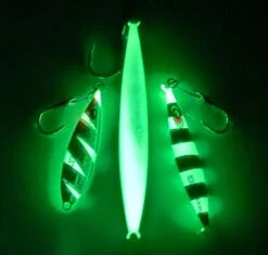 Cast 2 In 1 Line Burner + UV Torch 13 Cast 2 In 1 Line Burner + UV Torch -Fishing Gear Sale cast 2 in 1 line burner uv torch glow example 3