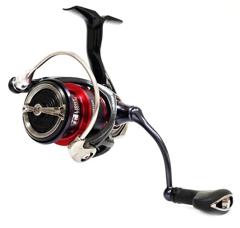Daiwa 20 Fuego LT Spin Reel 4 Daiwa 20 Fuego LT Spin Reel - Image 2